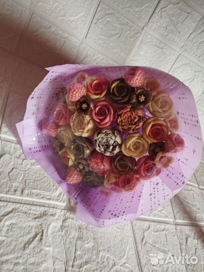 Букет из шоколада к 1 сентября