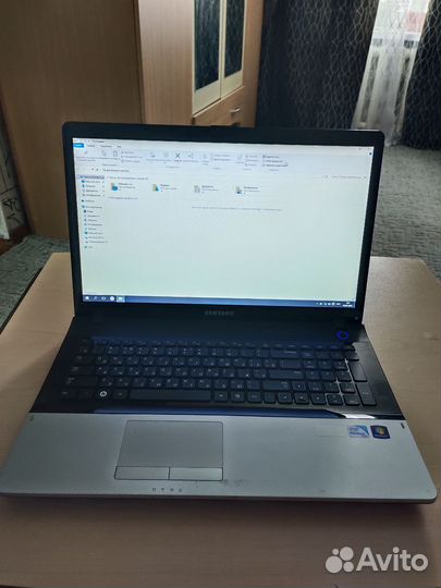 Ноутбук samsung