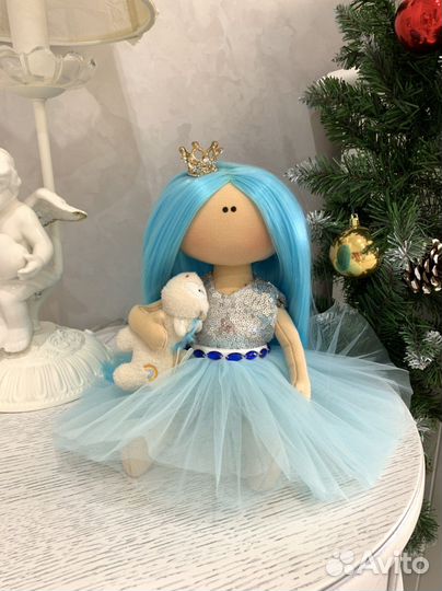 Интерьерная текстильная кукла ручной работы