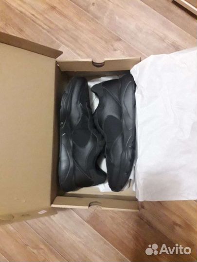 Кроссовки мужские