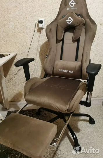 Компьютерное игровое (геймерское) кресло. Новые
