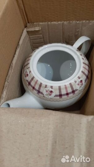 Новый чайный сервиз на 6 персон