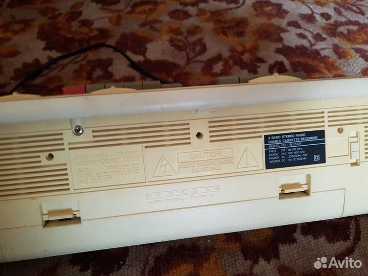 Магнитофон Samsung W-250H