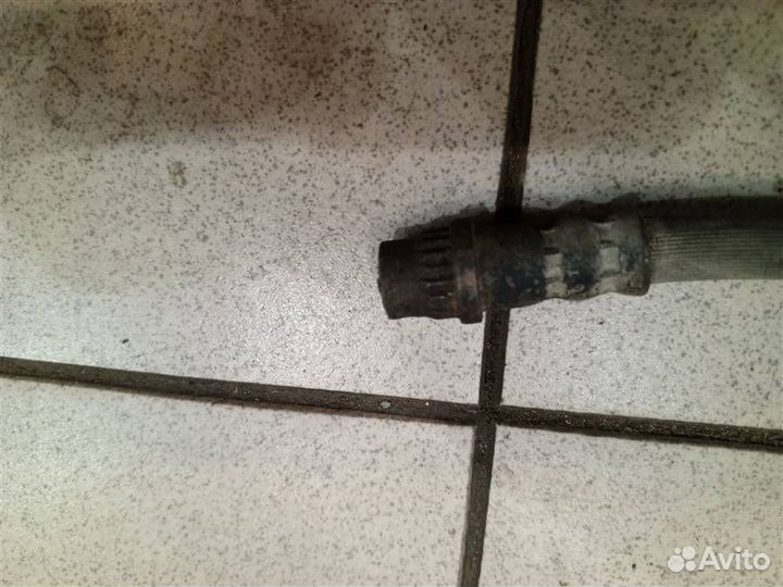 Шланг тормозной задний Renault Sandero 2009-2014