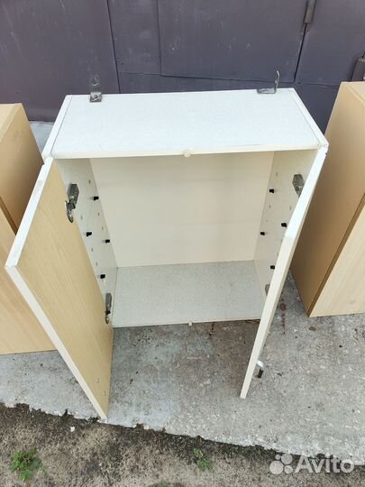 Шкаф навесной