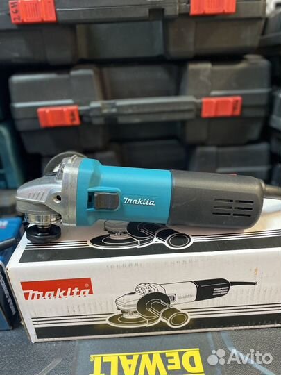 Ушм Болгарка Makita 125