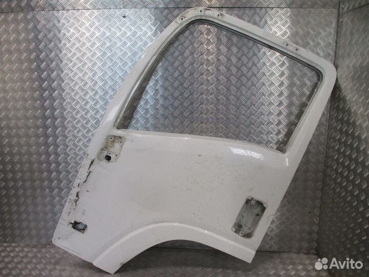 Каркас левой двери isuzu 8982606020