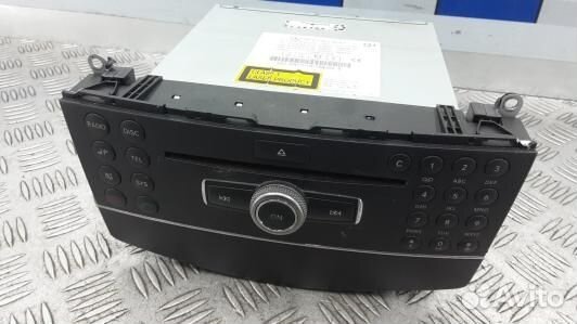 Магнитола mercedes benz C-class W204 (1DN01I401)