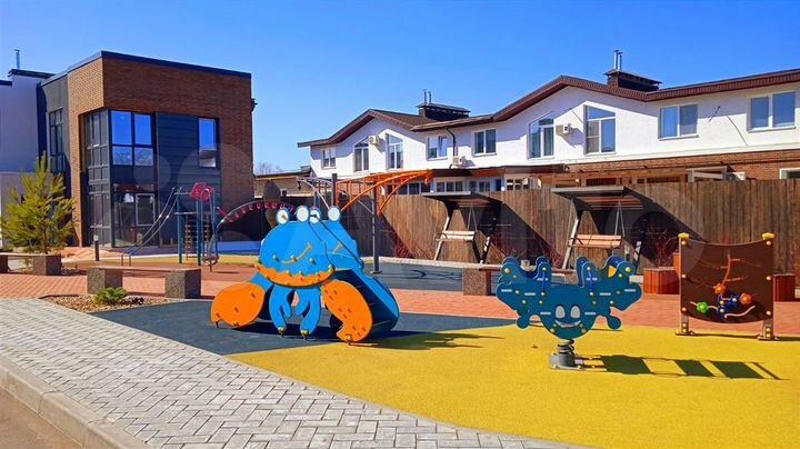 Таунхаус 73,5 м² на участке 2 сот.