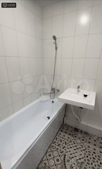 2-к. квартира, 60 м², 10/18 эт.