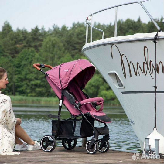 Прогулочная коляска Bubago Model 2