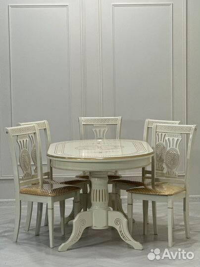 Столы и стулья для кухни. В наличии