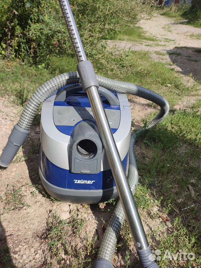 Моющий пылесос Zelmer