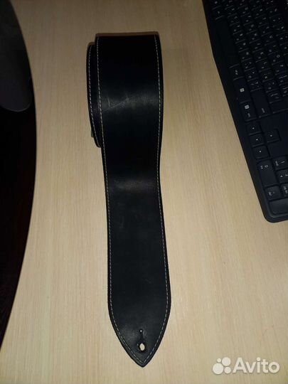 Кожаный ремень для гитары