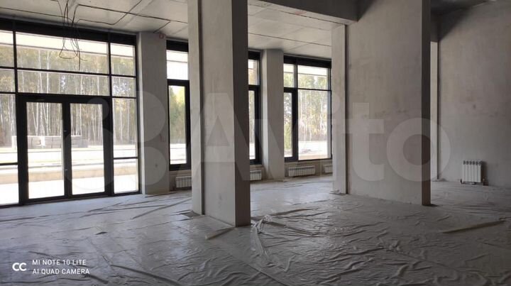 Торговая площадь в Кольцово, 308.6 м²