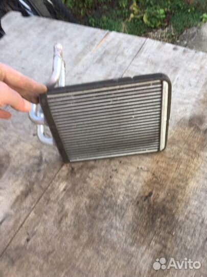 Радиатор печки на Кия Соренто-1