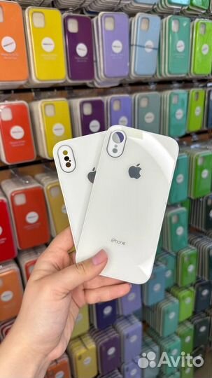 Чехол на iPhone стеклянный с квадратными гранями