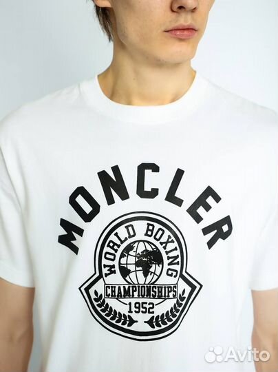 Футболка Moncler