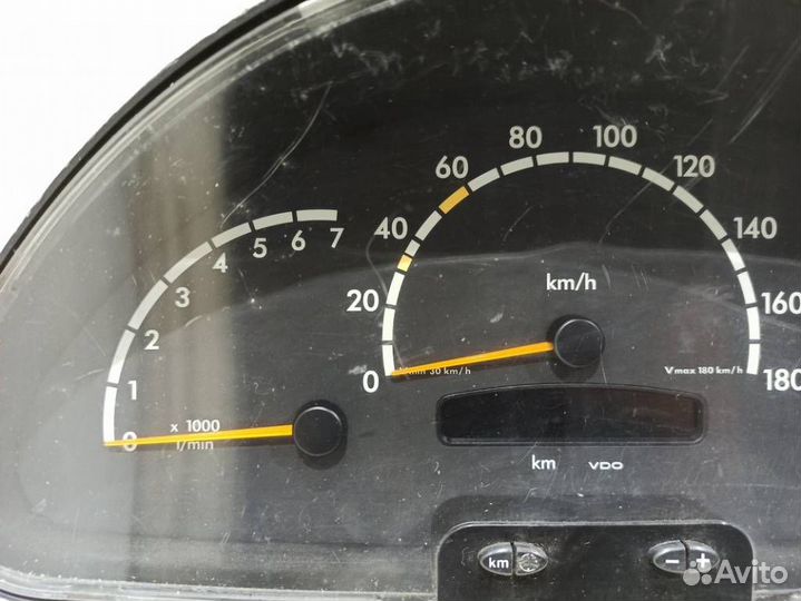 Панель приборов A0004466921