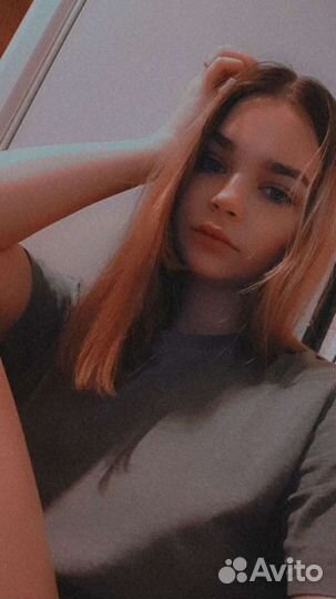 Администратор, официант, продавец-консультант