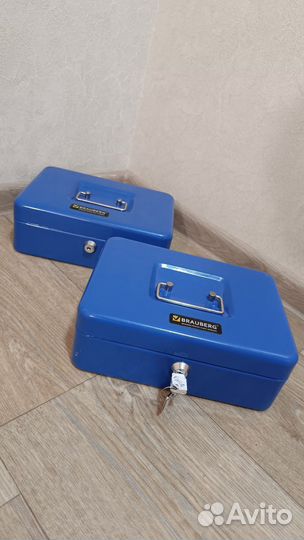 Ящик для денег и документов