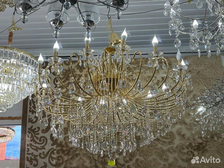 Люстра потолочная