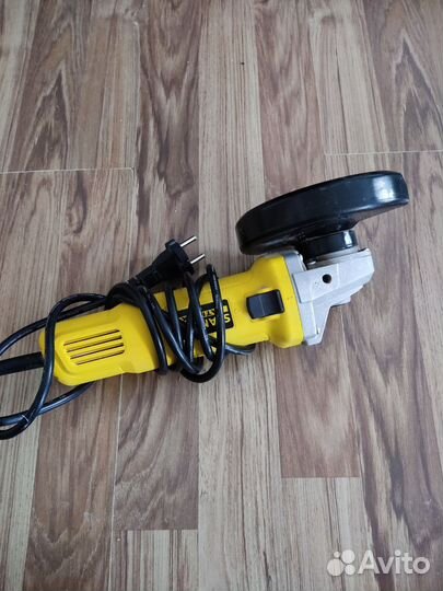 Ушм болгарка 125 stanley