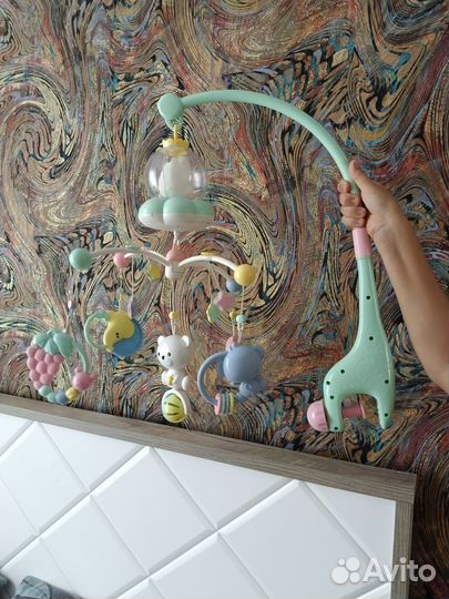 Мобиль на кроватку сенсорные кнопки свет музыка