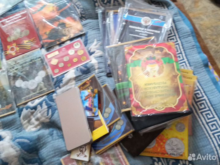 Набор монет СССР и России