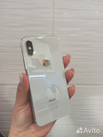 iPhone X, 64 ГБ