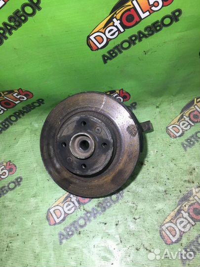 Кулак поворотный передний правый Renault Logan 1