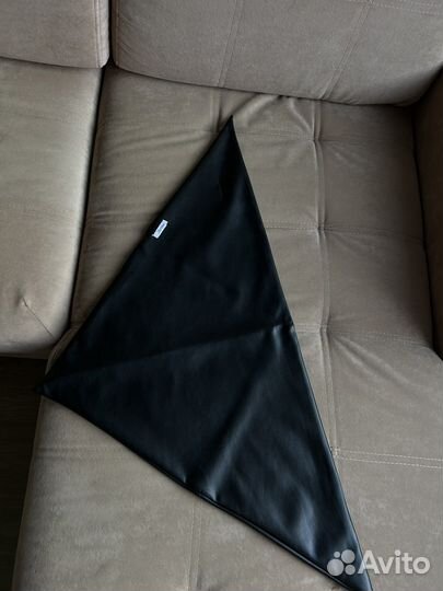 Кожаная косынка