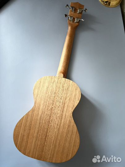 Укулеле UMA UK-06ST