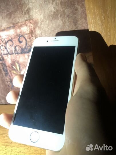 iPhone 7, 32 ГБ