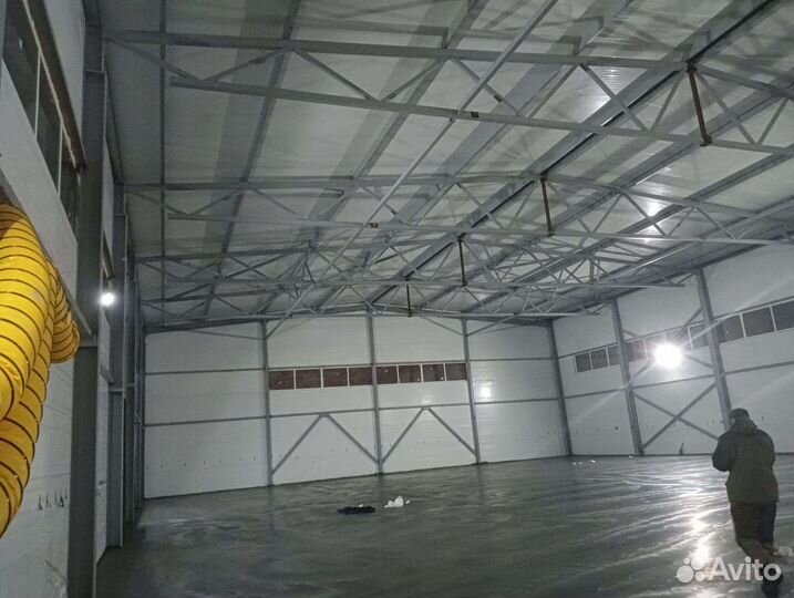 Каркас ангара 1500 м2 24х60 из сэндвич-панелей