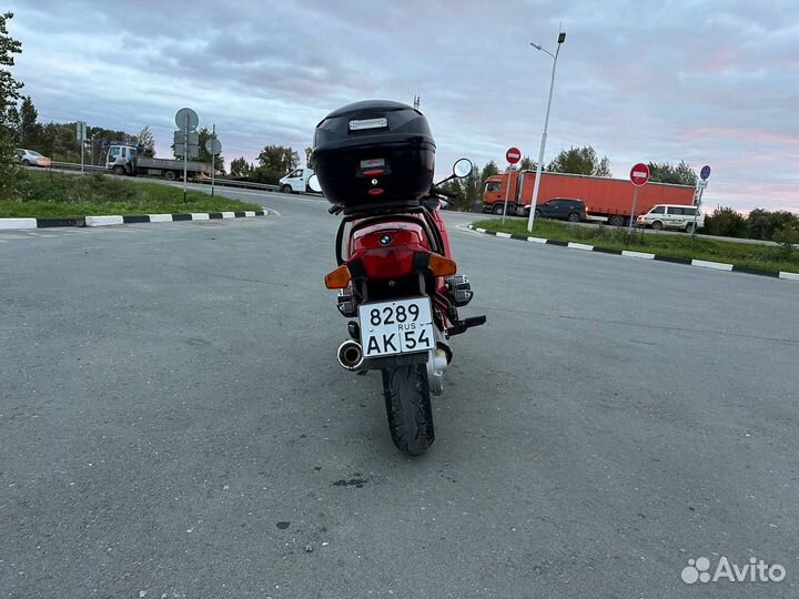 BMW R1100RS