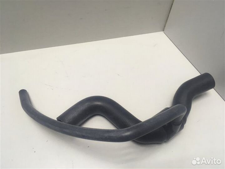 Патрубок охлаждения радиатора Audi 100 C4