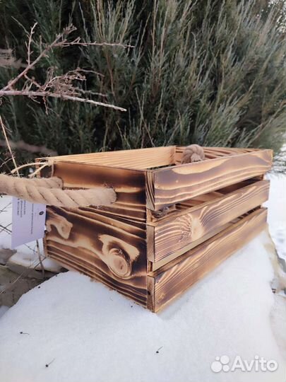 Деревянный ящик