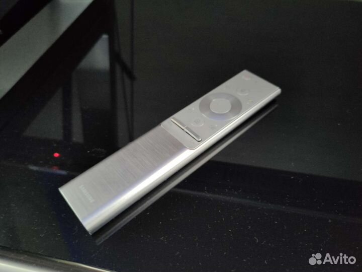 4К телевизор 65 диагональ Samsung QE-65Q8F