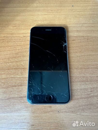 iPhone 6S, 32 ГБ