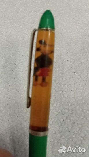 Ручка с плавающим Микки-Маусом