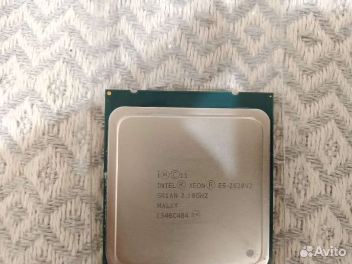 Процессор Intel xeon e5 2620 v2. LGA 2011