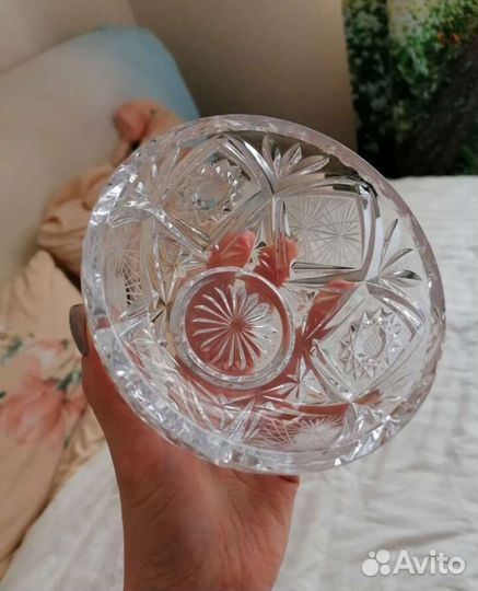 Хрустальная чаша пиала