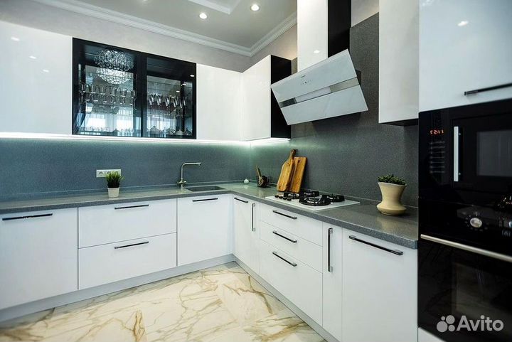 Кухонный гарнитур 