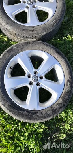 R18 Continental ContiPremiumContact 2 215/55, PCD 5x105 DIA 56.6