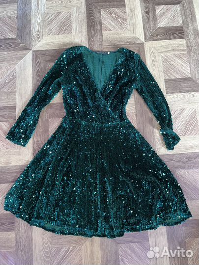 Платье женское