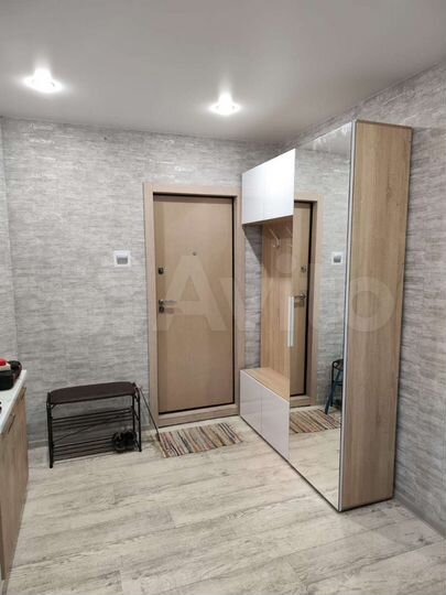 2-к. квартира, 60 м², 2/5 эт.