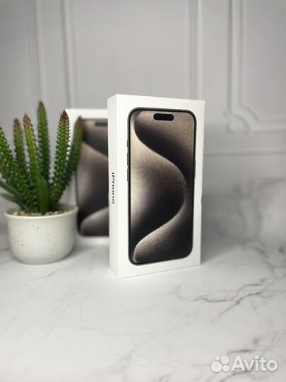 iPhone 15 Pro, 256 ГБ