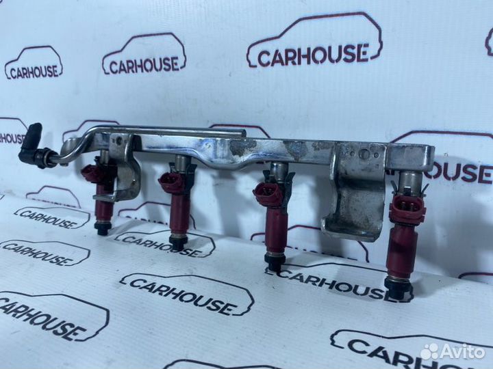 Рампа с форсунками Mazda 3 1.6 Z6