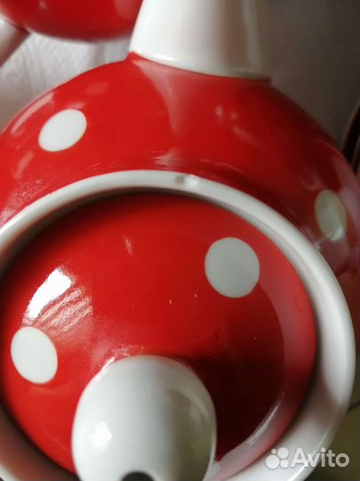 Чайный сервиз СССР красный в белый горох